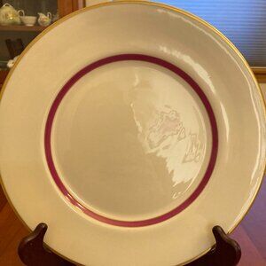 Franciscan Laguna with Gold Trim Dinner Plate 10 5/8"chip on the back.
